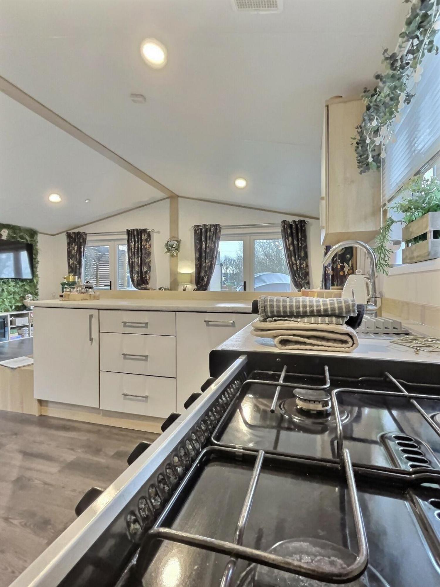 Coniston View 7 Hotel Warton  ภายนอก รูปภาพ