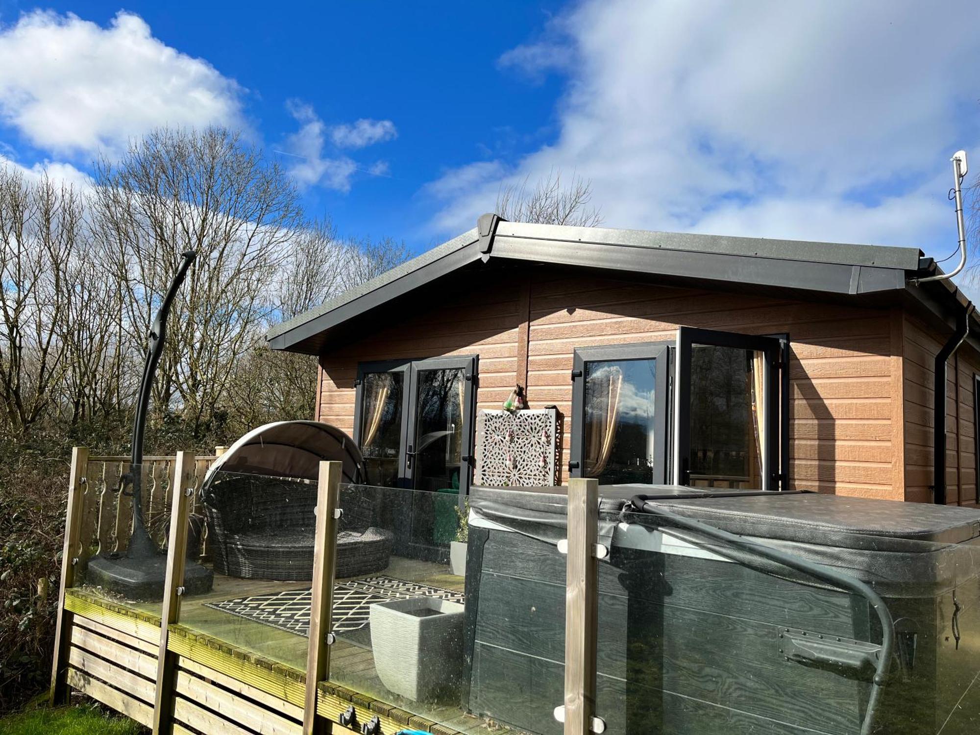 Coniston View 7 Hotel Warton  ภายนอก รูปภาพ